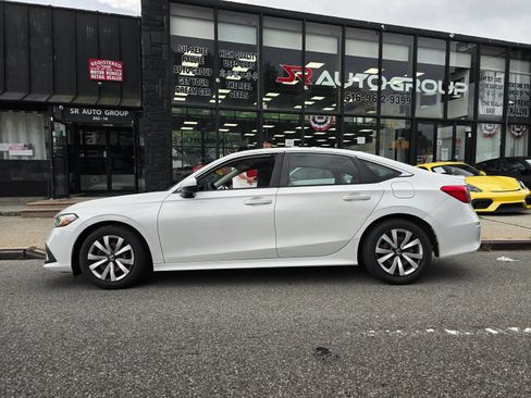 Used 2022 Honda Civic LX image 10