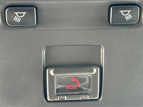 Used 2023 Toyota Camry SE FWD image 27