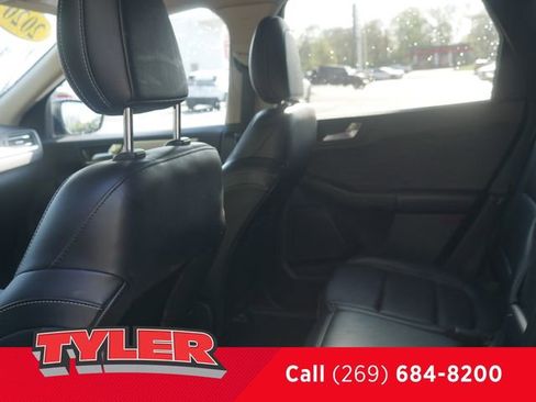 Used 2020 Ford Escape SEL AWD/4WD image 43