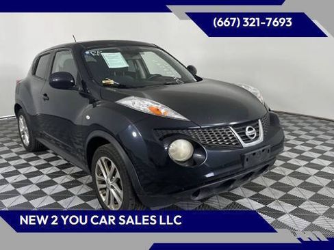 Used 2011 Nissan Juke SV AWD/4WD image 1