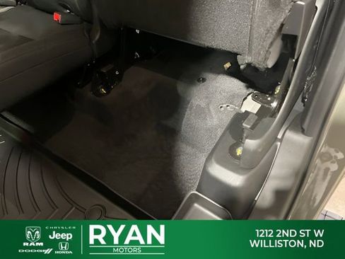 New 2026 RAM 1500 Big Horn AWD/4WD image 28