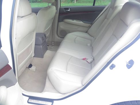 Used 2008 INFINITI G35 x Sedan w/ Premium Pkg AWD/4WD image 25