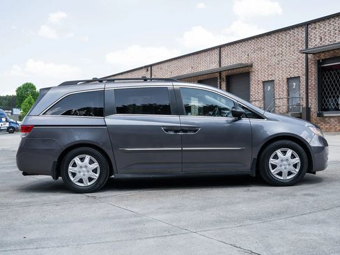 Used 2016 Honda Odyssey LX image 11