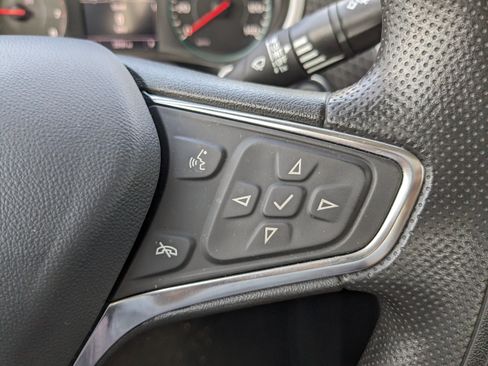 Used 2024 Chevrolet Malibu LT image 27