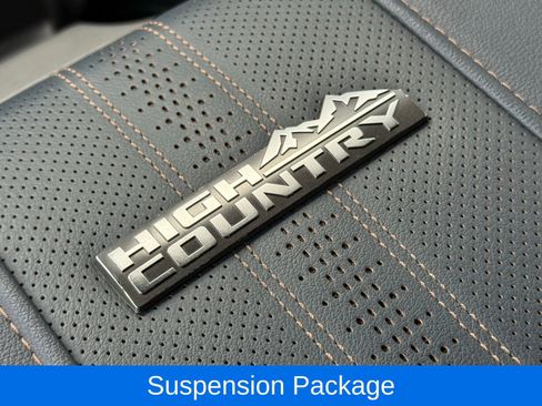Used 2024 Chevrolet Silverado 3500 High Country w/ High Country Premium Package AWD/4WD image 38