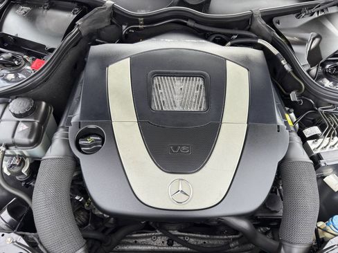 Used 2008 Mercedes-Benz CLK 350 Coupe image 22