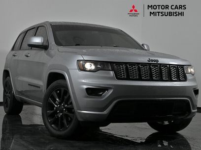Used 2020 Jeep Grand Cherokee Altitude