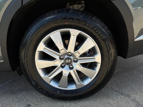 Used 2025 Hyundai Palisade SEL FWD image 9