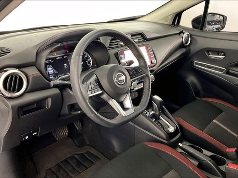 Used 2025 Nissan Versa SR w/ Trunk Package FWD image 18