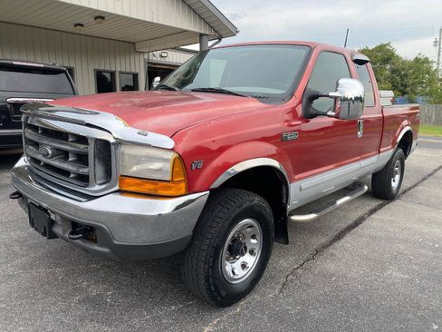Used 2001 Ford F250 Lariat AWD/4WD image 2