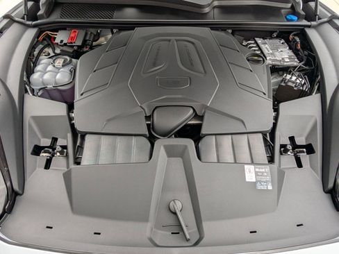 New 2026 Porsche Cayenne image 27