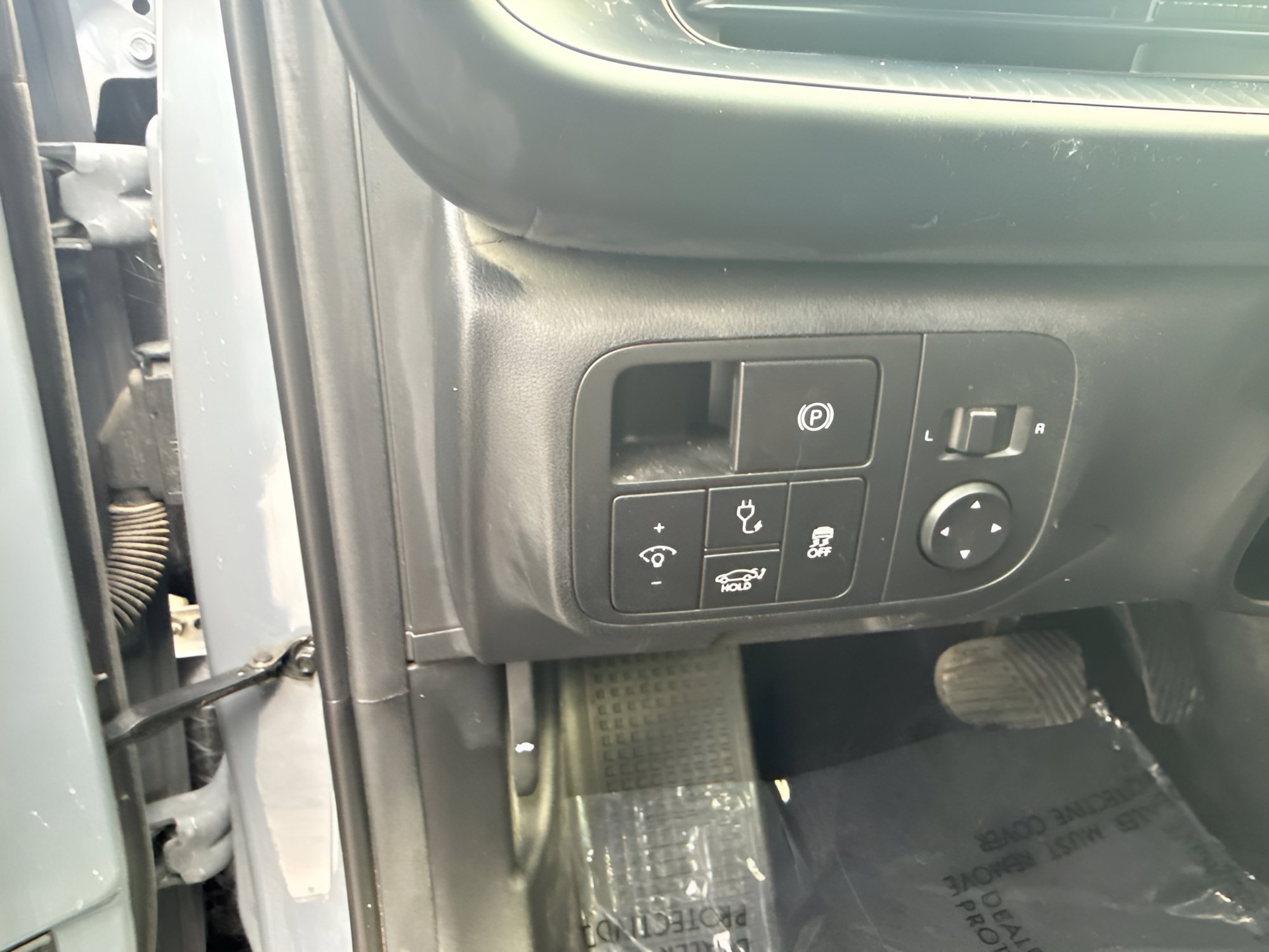 Used 2023 Hyundai Ioniq 6 SEL AWD/4WD image 24