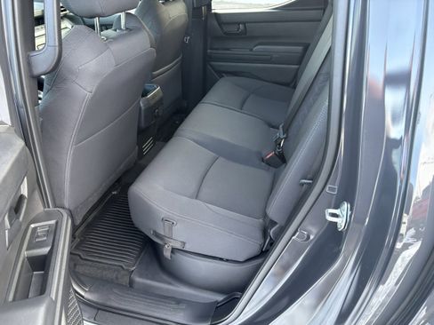 Used 2025 Toyota Tacoma SR5 image 7