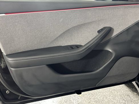 Used 2025 Tesla Model 3 Long Range RWD image 31