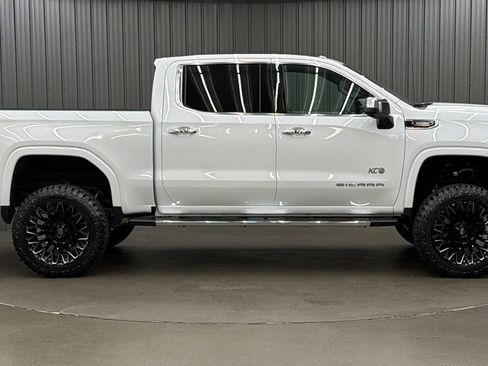 Used 2026 GMC Sierra 1500 SLT w/ SLT Premium Package AWD/4WD image 6