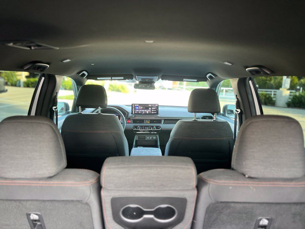 Used 2026 Honda Pilot Sport image 26