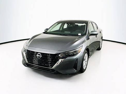 Used 2025 Nissan Sentra S image 3