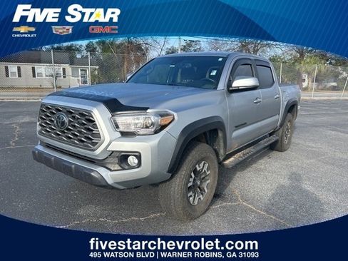Used 2023 Toyota Tacoma TRD Off-Road image 1