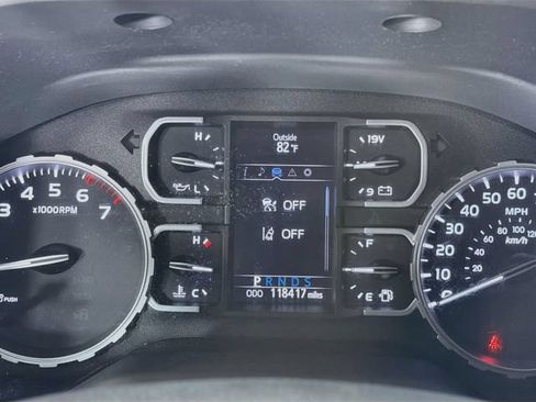 Used 2018 Toyota Tundra SR5 w/ SR5 Upgrade Package AWD/4WD image 14