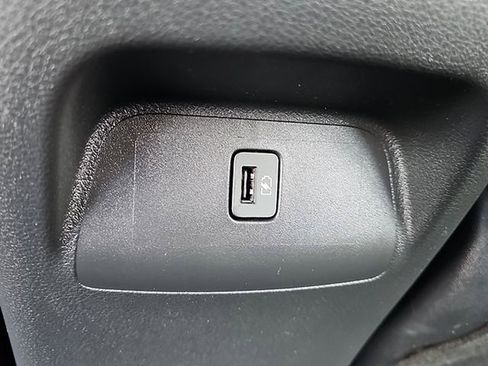 Used 2023 Nissan Sentra SR FWD image 11