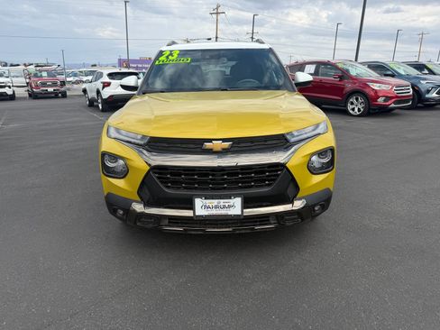 Used 2023 Chevrolet TrailBlazer ACTIV w/ Sun and Liftgate Package FWD image 8