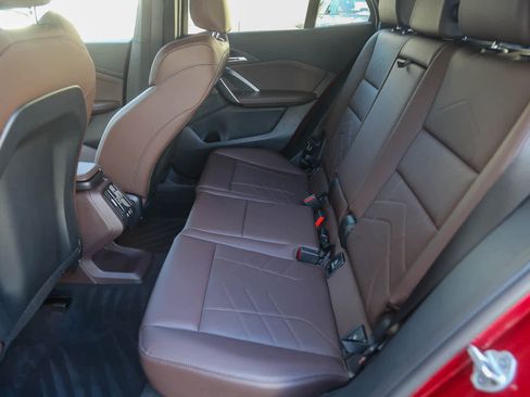 Used 2025 BMW X2 xDrive28i w/ Premium Package image 14