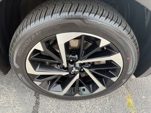 Used 2022 Mitsubishi Outlander SE AWD/4WD image 34