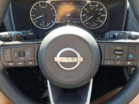 Certified 2023 Nissan Rogue SV image 14