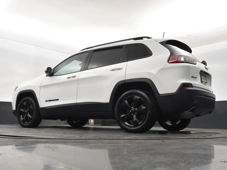 Used 2020 Jeep Cherokee Latitude Plus AWD/4WD image 12