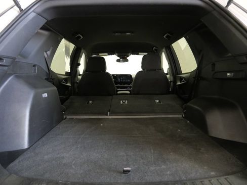 Used 2025 Chevrolet Equinox LT FWD image 25