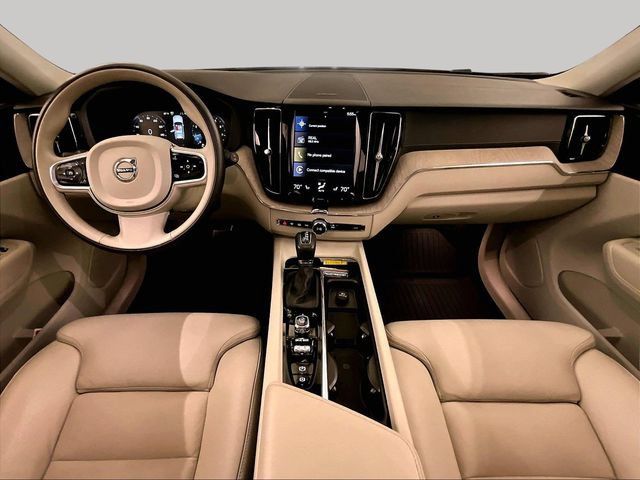 Used 2020 Volvo XC60 T6 Inscription w/ Protection Package Premier AWD/4WD image 15
