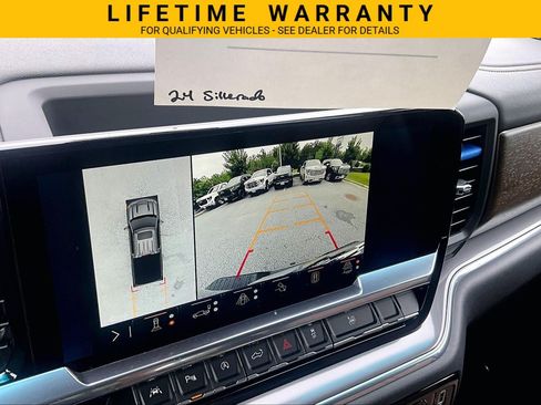 Used 2024 Chevrolet Silverado 1500 High Country AWD/4WD image 27