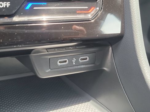 Certified 2026 Volkswagen Jetta Sport FWD image 21