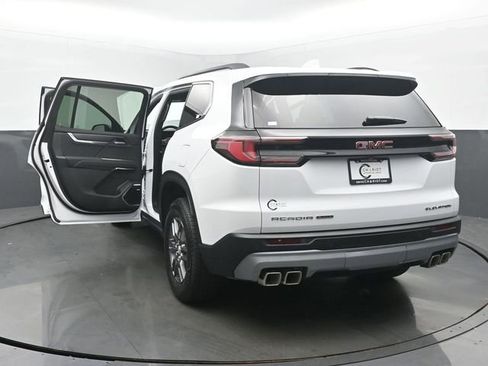 Certified 2026 GMC Acadia Elevation w/ LPO, Floor Liner Package AWD/4WD image 56