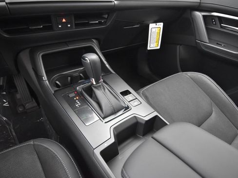 New 2026 MAZDA CX-5 Preferred AWD/4WD image 32