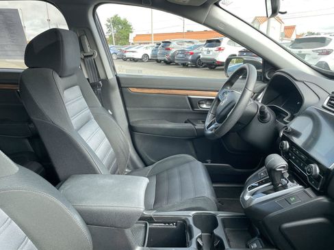 Used 2019 Honda CR-V EX image 7