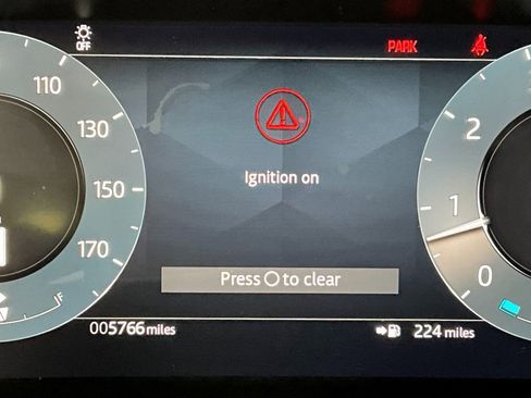 Used 2026 Land Rover Range Rover Velar S image 17