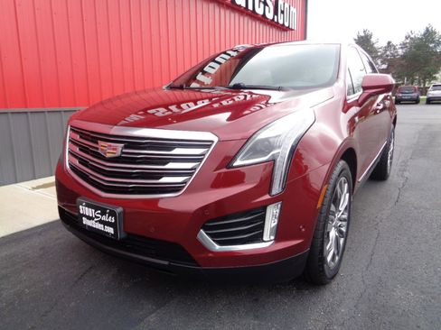 Used 2017 Cadillac XT5 Premium Luxury w/ Driver Assist Package image 13