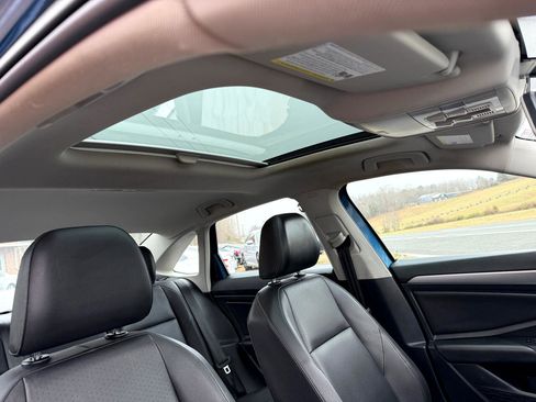 Used 2019 Volkswagen Jetta S image 23