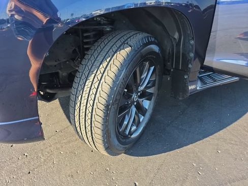 Certified 2023 Lexus GX 460 Premium w/ Premium Plus Package AWD/4WD image 34