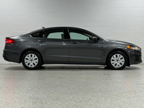 Used 2020 Ford Fusion S FWD image 5