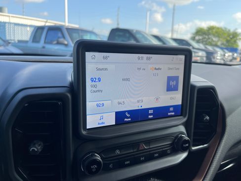 Used 2023 Ford Bronco Sport Outer Banks w/ Tech Package AWD/4WD image 24