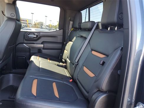 Used 2021 GMC Sierra 1500 AT4 w/ AT4 Preferred Package image 9