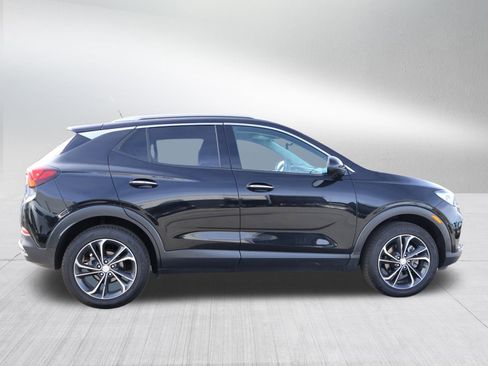 Used 2022 Buick Encore GX Essence w/ Advanced Technology Package image 8