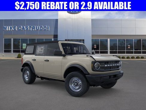 New 2025 Ford Bronco 4-Door image 7