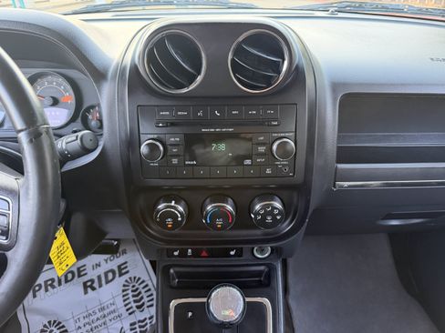 Used 2016 Jeep Patriot Sport w/ Power Value Group FWD image 34