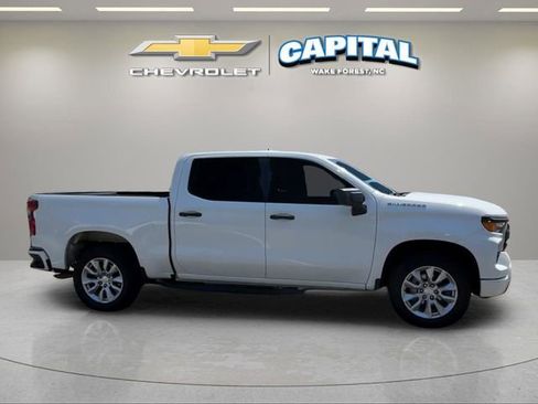 Used 2023 Chevrolet Silverado 1500 Custom RWD image 6