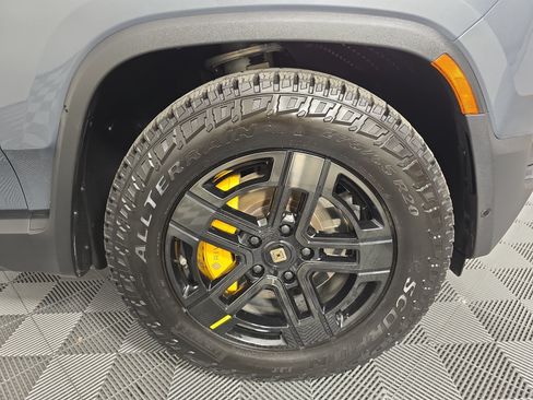 Used 2023 Rivian R1S Adventure Quad AWD/4WD image 11