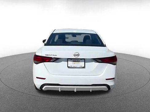 Used 2025 Nissan Sentra SV image 12