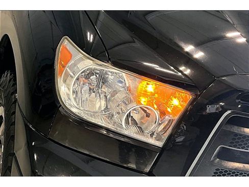 Used 2010 Toyota Tundra Grade 5.7L V8 w/FFV (A6) image 26